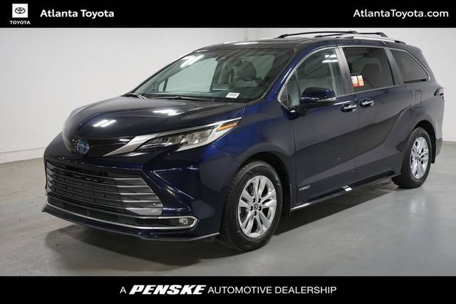 2021 Toyota Sienna Limited FWD photo