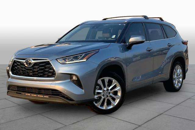 2021 Toyota Highlander Limited FWD photo