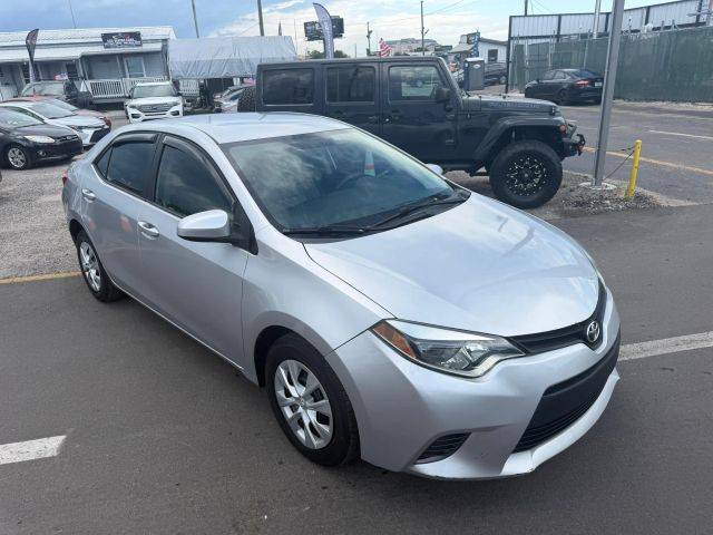 2016 Toyota Corolla LE FWD photo