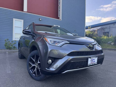 2017 Toyota RAV4 SE AWD photo