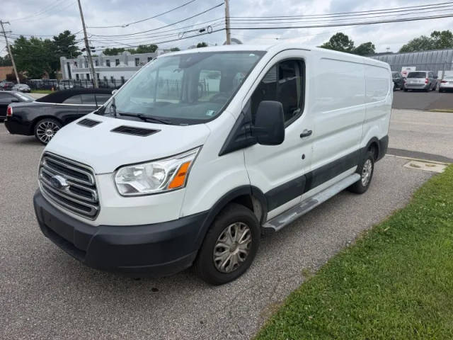 2019 Ford Transit Van RWD photo