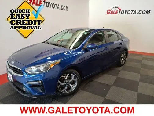 2021 Kia Forte LXS FWD photo