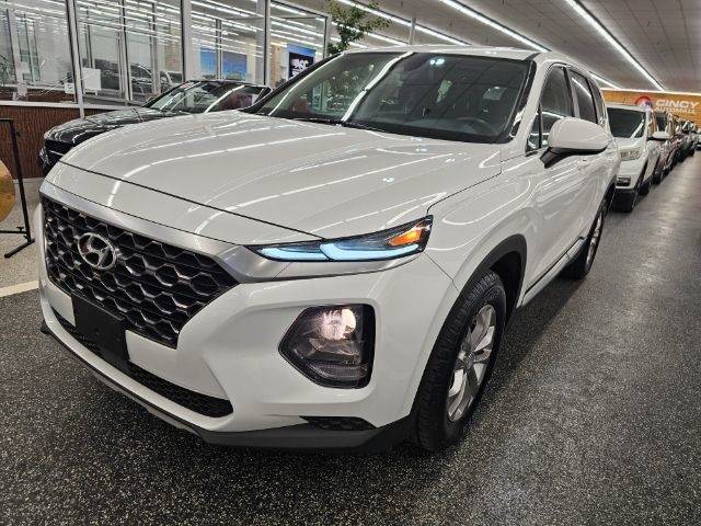 2019 Hyundai Santa Fe SE AWD photo