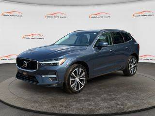 2022 Volvo XC60 Momentum AWD photo