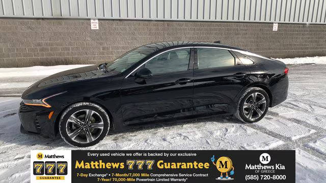 2022 Kia K5 EX FWD photo