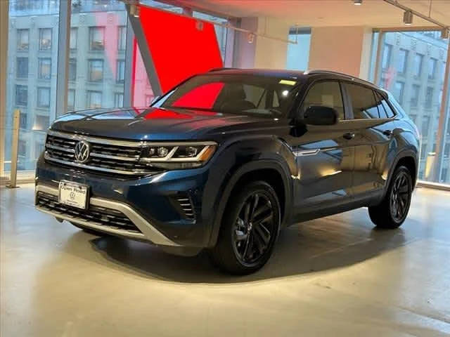 2021 Volkswagen Atlas Cross Sport 2.0T SE w/Technology AWD photo