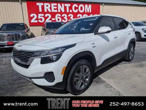 2022 Kia Seltos LX AWD photo