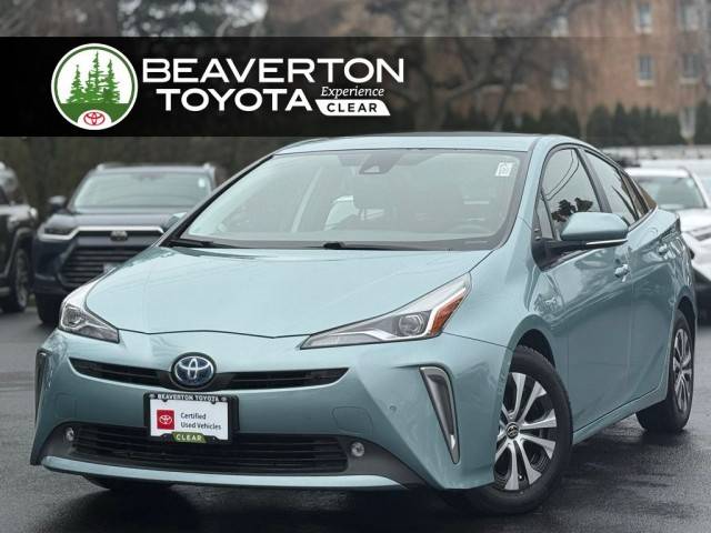 2022 Toyota Prius LE AWD photo