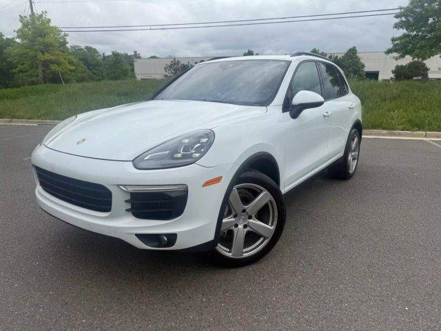 2016 Porsche Cayenne S AWD photo