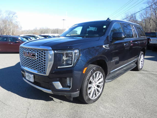 2021 GMC Yukon XL Denali 4WD photo