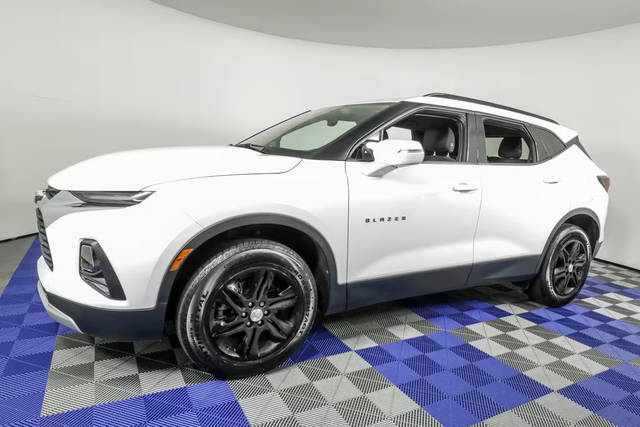 2021 Chevrolet Blazer LT FWD photo