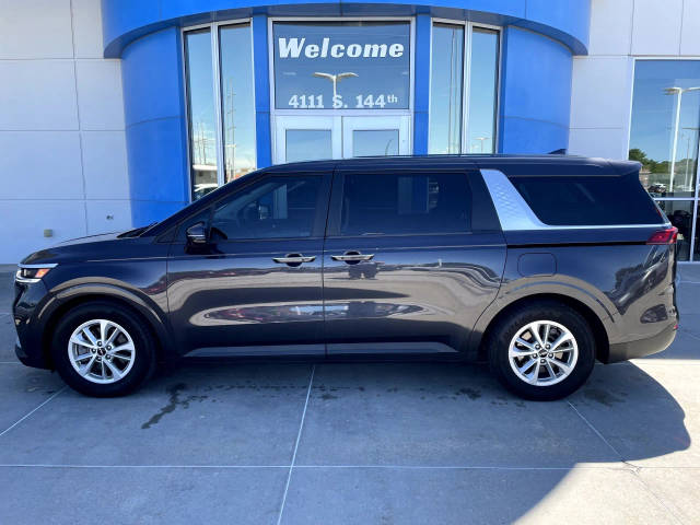 2022 Kia Carnival LXS FWD photo