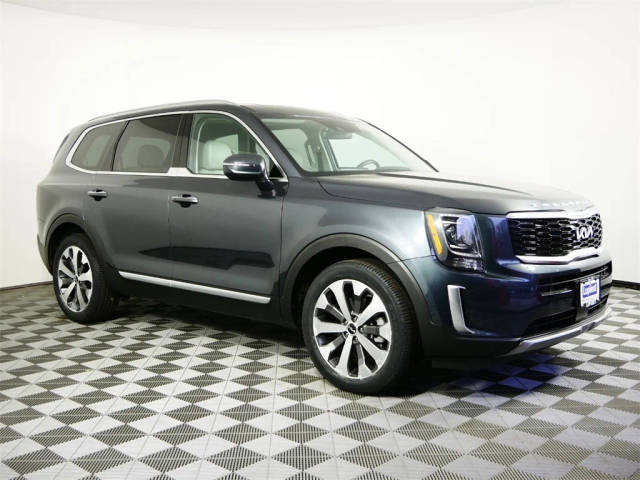 2022 Kia Telluride S AWD photo