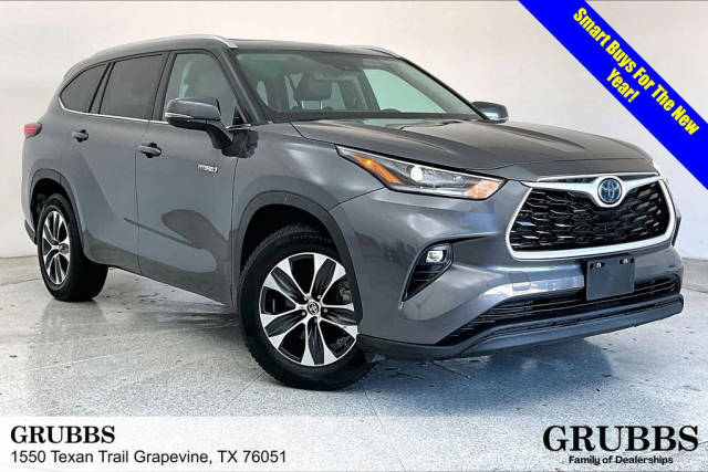 2021 Toyota Highlander Hybrid XLE FWD photo