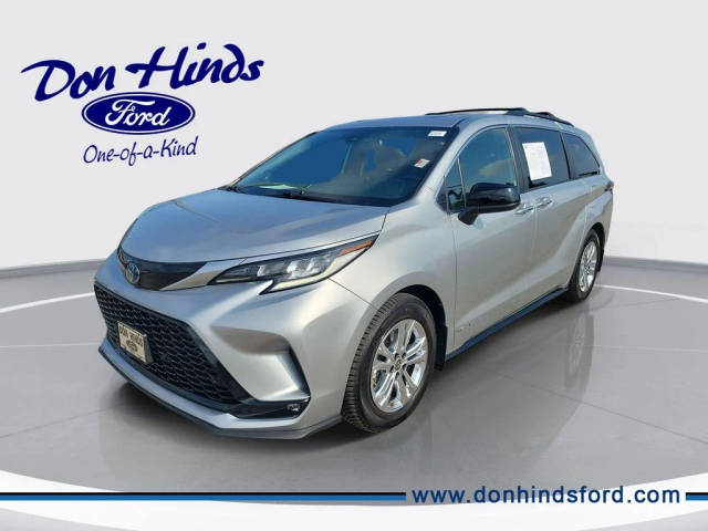 2021 Toyota Sienna XSE AWD photo
