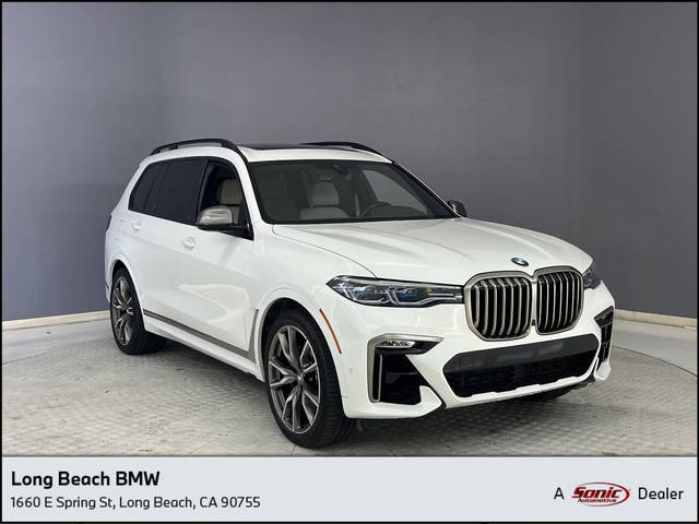 2022 BMW X7 M50i AWD photo