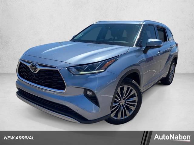 2021 Toyota Highlander Platinum FWD photo