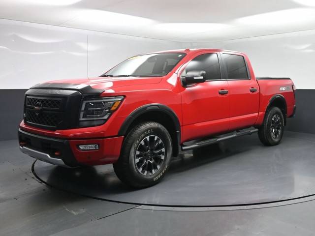 2020 Nissan Titan PRO-4X 4WD photo