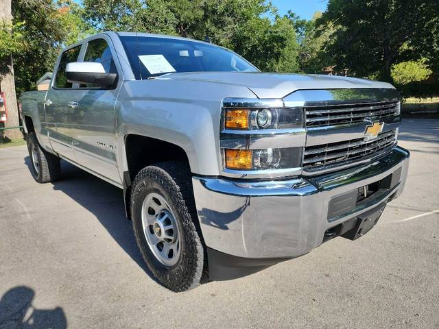 2017 Chevrolet Silverado 2500HD LT 4WD photo