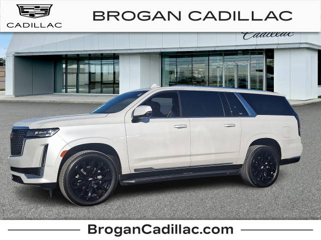 2021 Cadillac Escalade ESV Premium Luxury 4WD photo