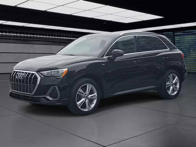 2022 Audi Q3 S line Premium AWD photo