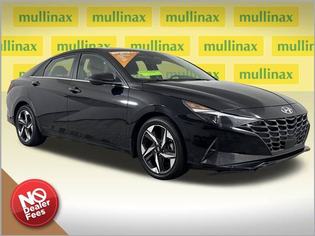2022 Hyundai Elantra SEL FWD photo