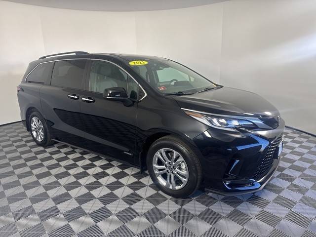 2021 Toyota Sienna XSE AWD photo