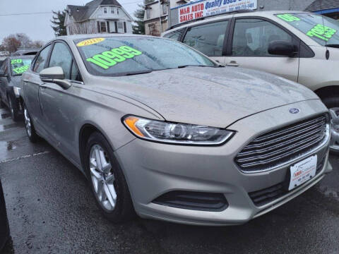 2015 Ford Fusion SE FWD photo