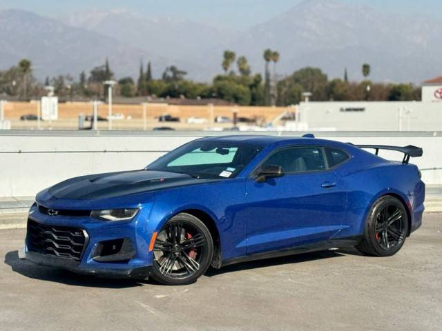 2022 Chevrolet Camaro ZL1 RWD photo