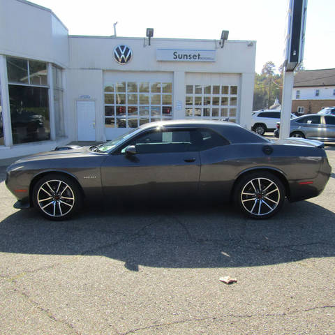 2021 Dodge Challenger R/T RWD photo