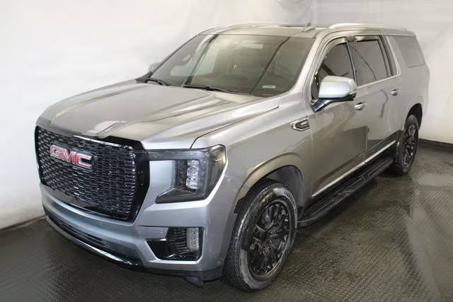 2021 GMC Yukon XL SLT 4WD photo