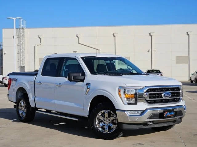 2021 Ford F-150 XLT 4WD photo