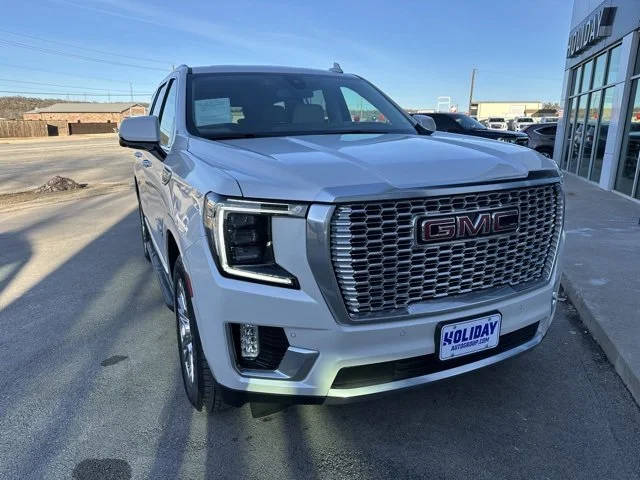 2021 GMC Yukon Denali 4WD photo