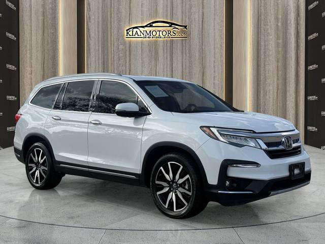 2022 Honda Pilot Touring 8-Passenger AWD photo