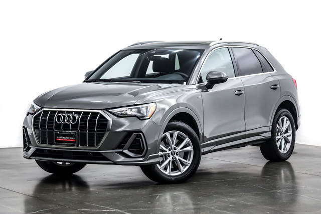 2022 Audi Q3 S line Premium AWD photo