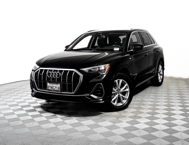 2022 Audi Q3 S line Premium AWD photo