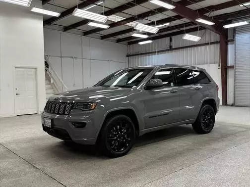 2021 Jeep Grand Cherokee Laredo X 4WD photo