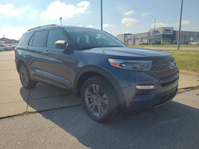 2021 Ford Explorer XLT 4WD photo