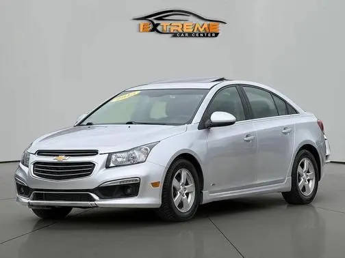 2015 Chevrolet Cruze LT FWD photo