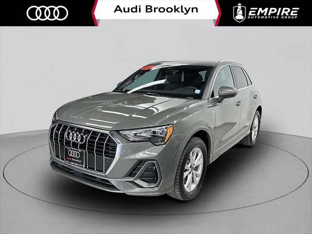 2022 Audi Q3 S line Premium AWD photo