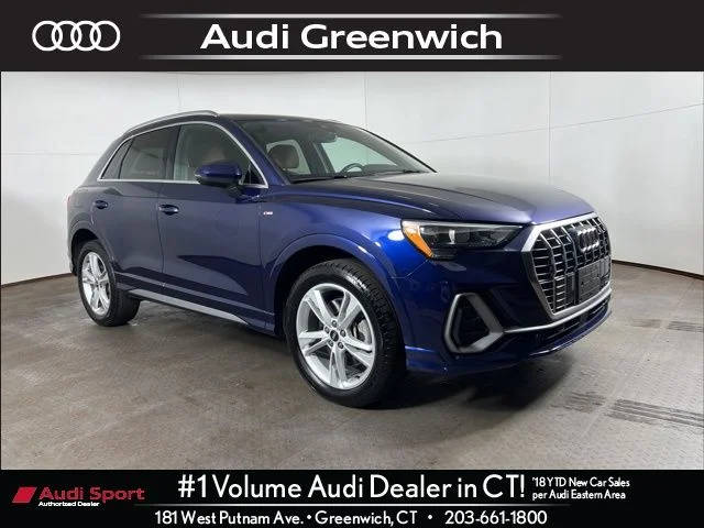 2022 Audi Q3 S line Premium AWD photo