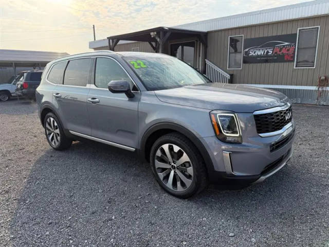 2022 Kia Telluride S AWD photo