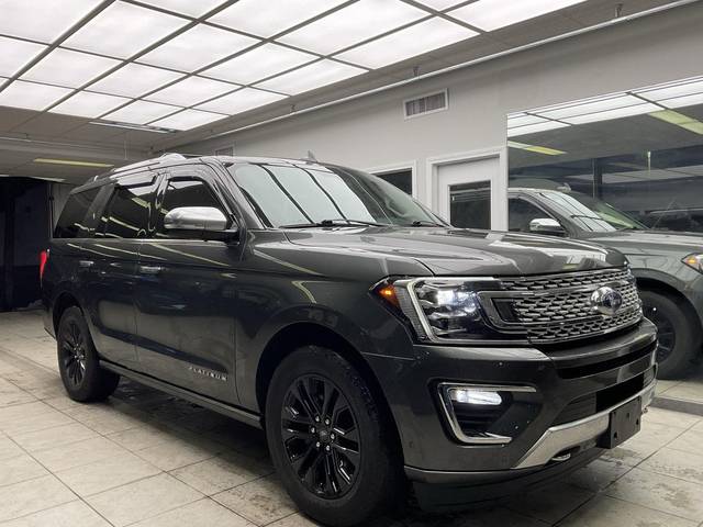 2021 Ford Expedition Platinum 4WD photo