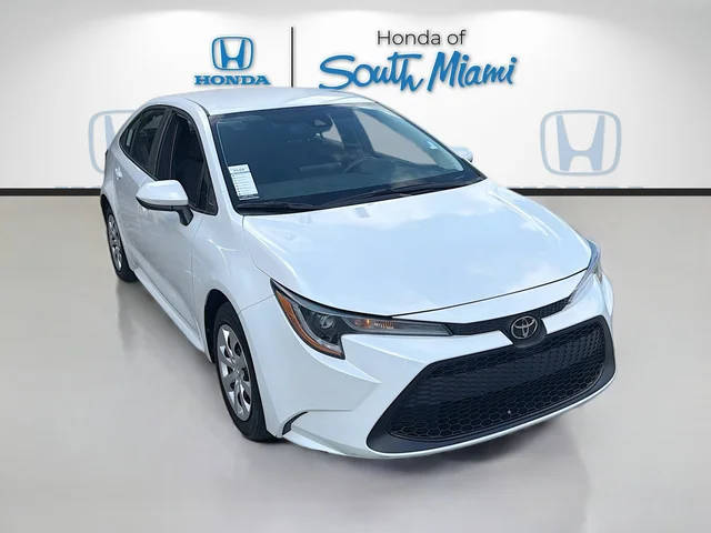 2022 Toyota Corolla LE FWD photo