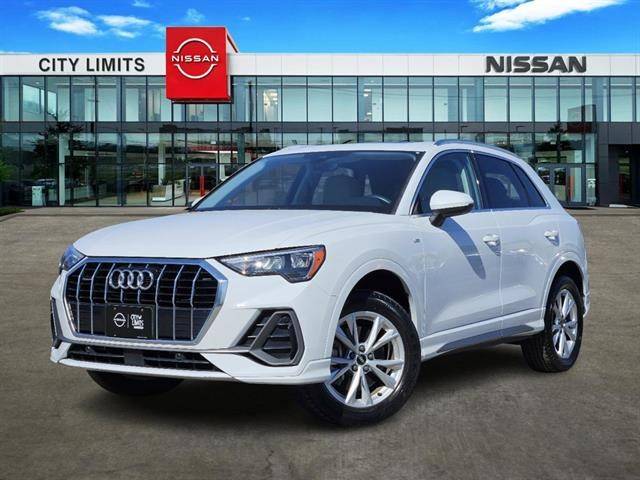 2022 Audi Q3 S line Premium AWD photo