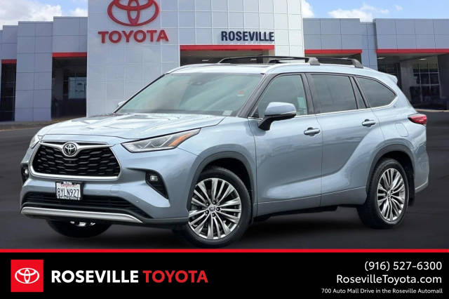 2021 Toyota Highlander Platinum AWD photo