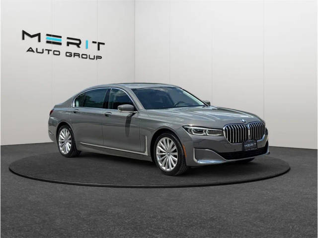 2022 BMW 7 Series 740i xDrive AWD photo
