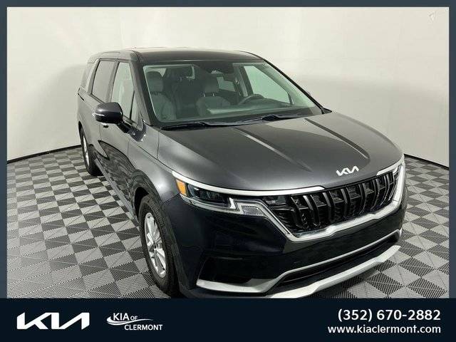 2022 Kia Carnival LX FWD photo