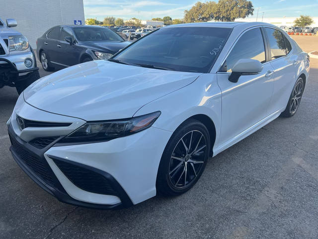 2022 Toyota Camry SE FWD photo