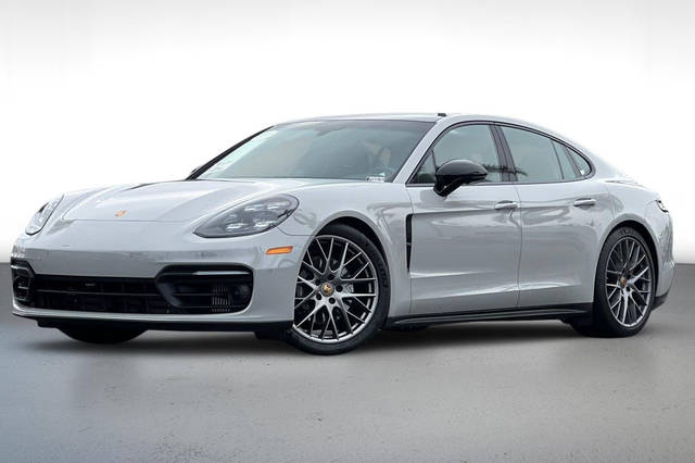 2022 Porsche Panamera 4S AWD photo